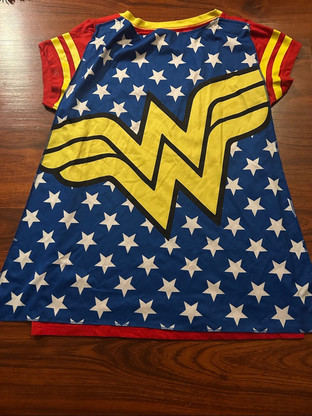 DC COMICS ORIGINALS Wonder Woman Costume Caped Tee Size XL J - Picture 6 of 9